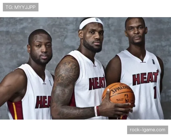 奥尼尔内线统治力再现，霸主风采震撼赛场