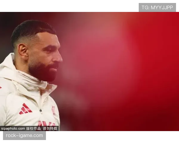 阿利松关键拦截建功,助球队斩获重大胜利 阿利松关键拦截建功,助球队斩获重大胜利