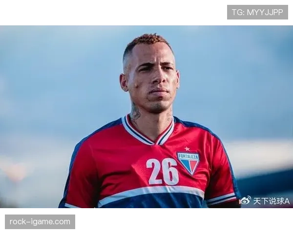 足球新星强势回暖，再破纪录引热议