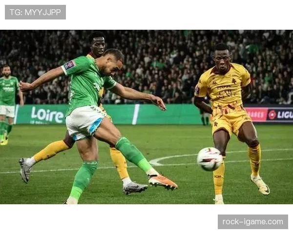 圣埃蒂安战术革新显成效,球队状态回升全力迎战联赛 圣埃蒂安战术革新显成效,球队状态回升全力迎战联赛