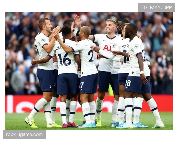 沃顿强势开局,英超新赛季首战告捷 沃顿强势开局,英超新赛季首战告捷