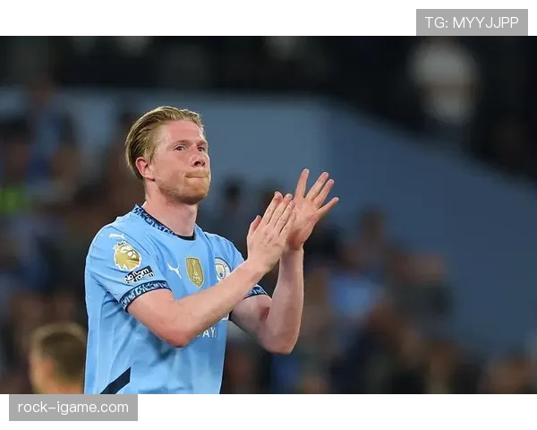 德布劳内助力曼城三冠荣耀 中场表现稳定成关键因素分析 德布劳内助力曼城三冠荣耀 中场表现稳定成关键因素分析